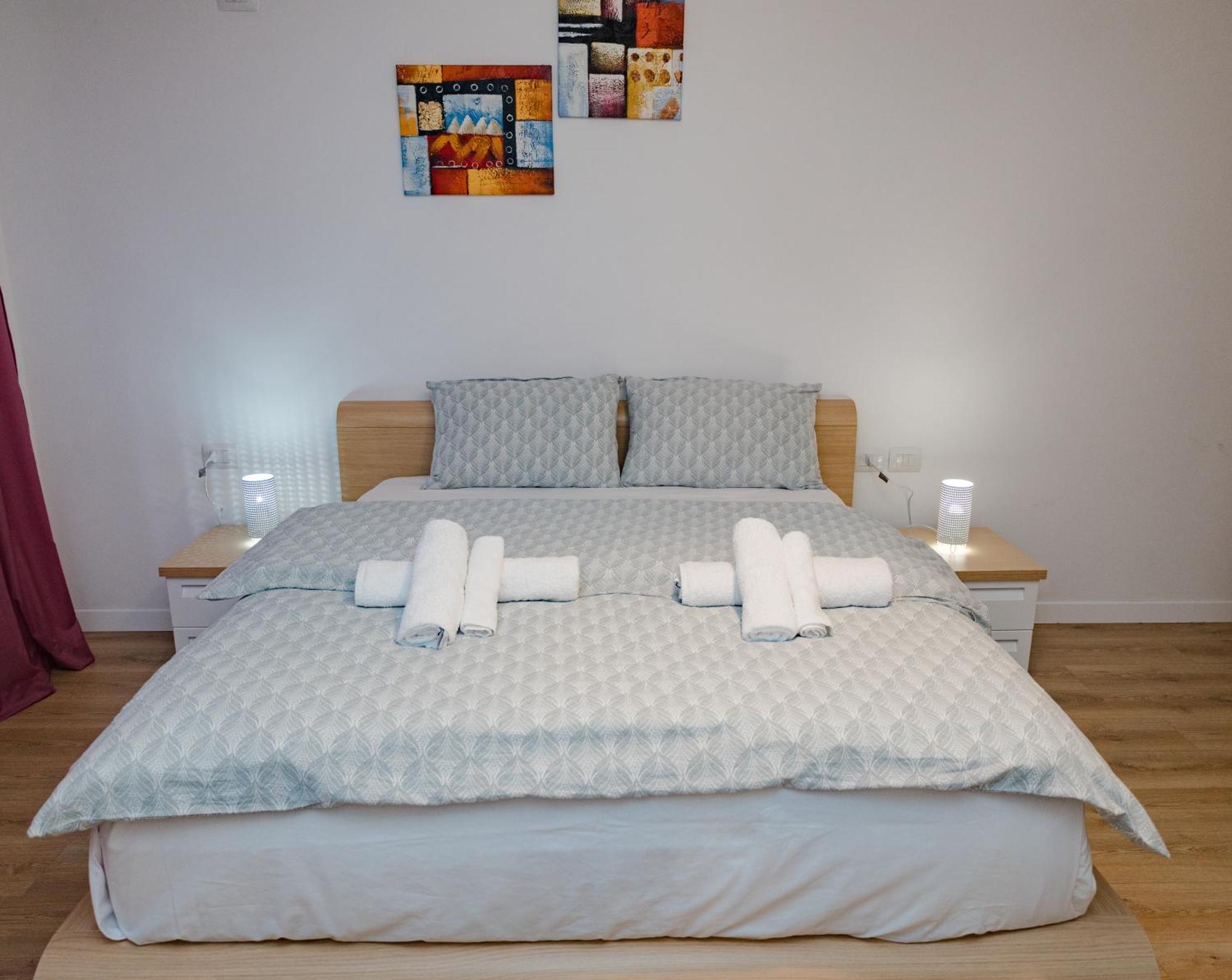 Apartment Modern Oasis Near Park & Stadium Tirana